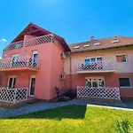 Ildiko Apartmanhaz