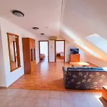 Ildiko Apartmanhaz Apart-hotel
