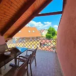 Ildiko Apartmanhaz 3* Zamárdi