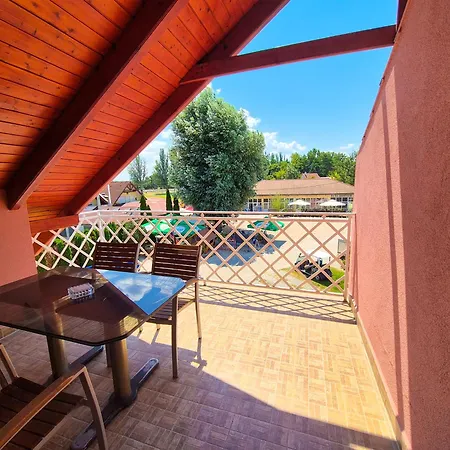 Ildiko Apartmanhaz Apartahotel Zamárdi