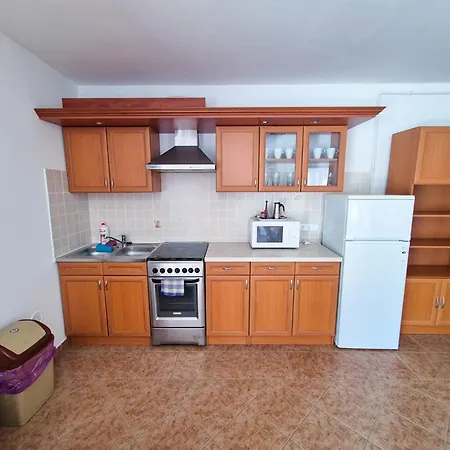 מלון דירות Ildiko Apartmanhaz זמראדי