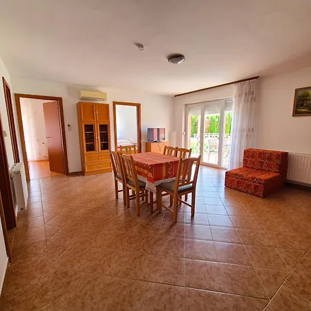 Ildiko Apartmanhaz