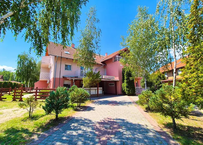 Ildiko Apartmanhaz Zamárdi