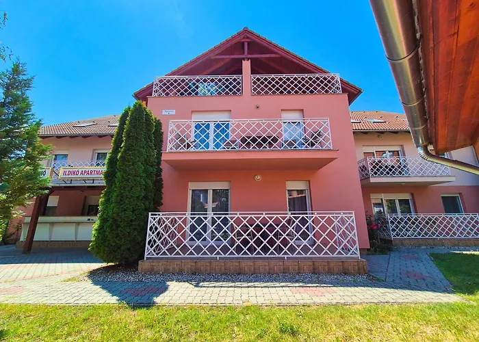 Ildiko Apartmanhaz 3* Zamárdi