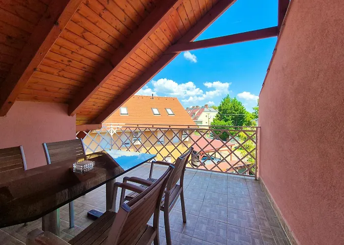 Ildiko Apartmanhaz 3* Zamárdi