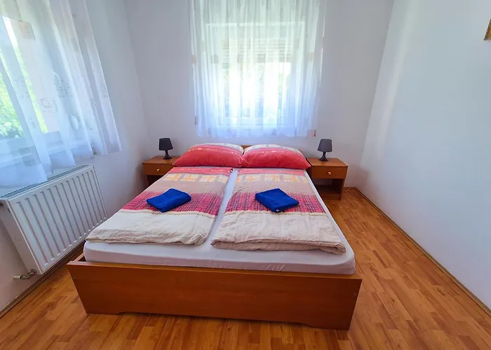 Ildiko Apartmanhaz Aparthotel 3*