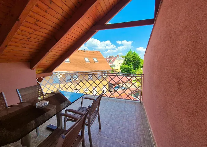 Ildiko Apartmanhaz 3* Zamárdi