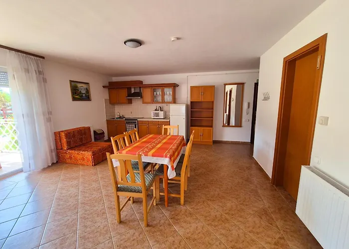 Ildiko Apartmanhaz Aparthotel Zamárdi